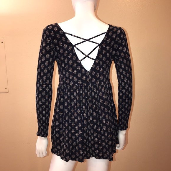 Forever 21 Boho Peasant Top Size Small Blue Tan Criss Cross Back Swing Tee - Picture 3 of 13